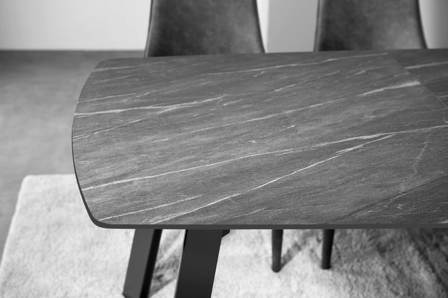 2021-04-23-10.51.20-2000x1333