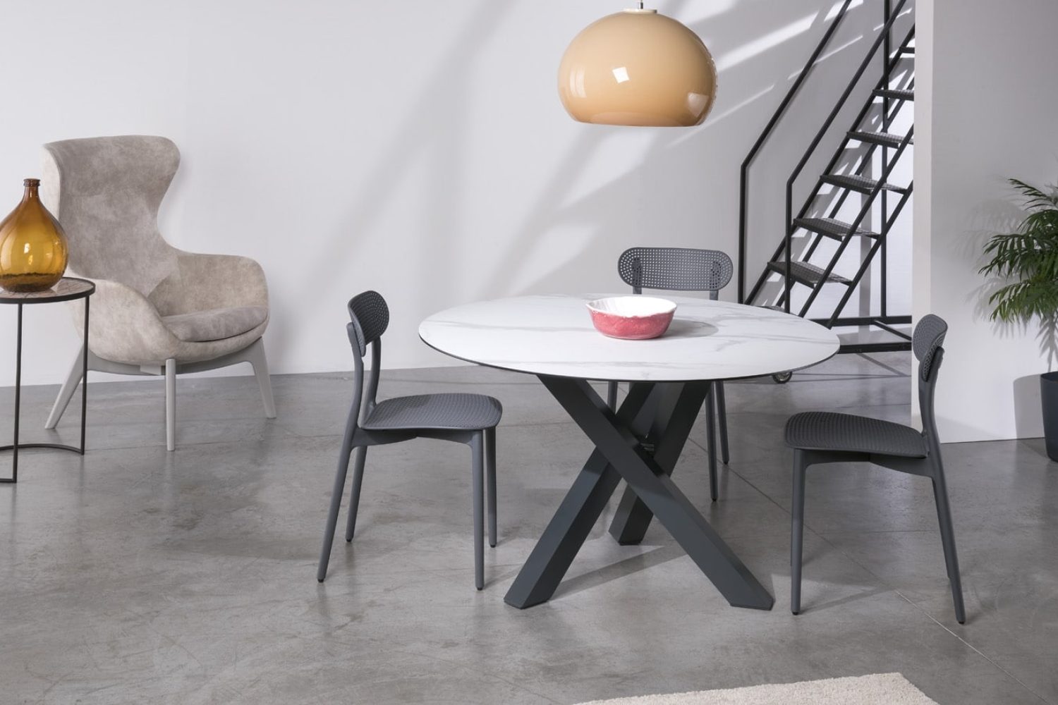 Tavolo GIPI TAVOLI tondo piano slim – Gipi Interiors